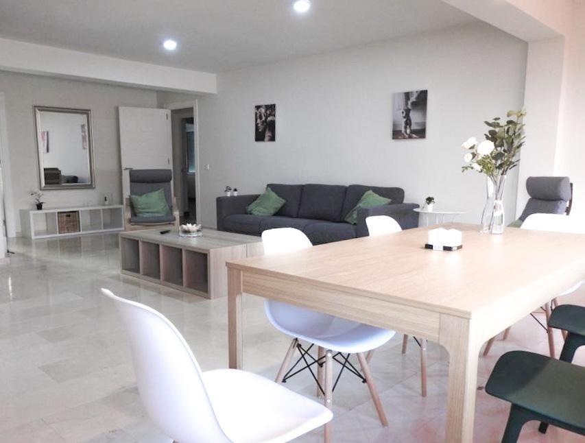 Carihuela Beach Suite Apartment توريمولينوس المظهر الخارجي الصورة