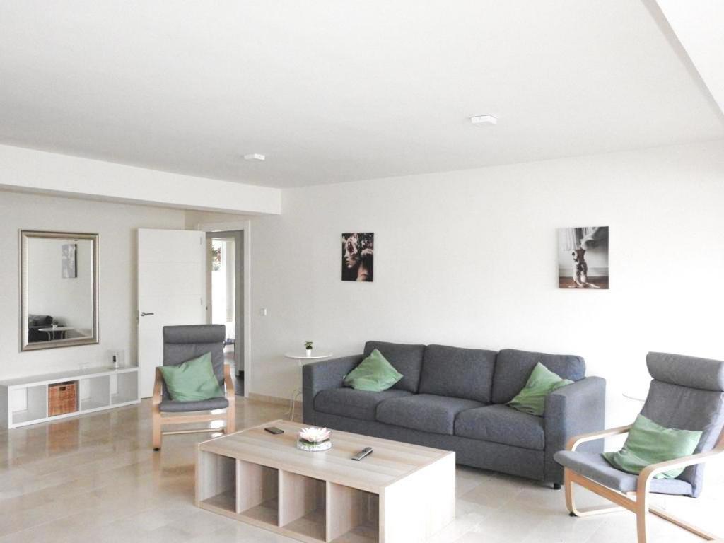 Carihuela Beach Suite Apartment توريمولينوس المظهر الخارجي الصورة