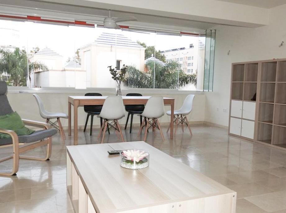 Carihuela Beach Suite Apartment توريمولينوس المظهر الخارجي الصورة