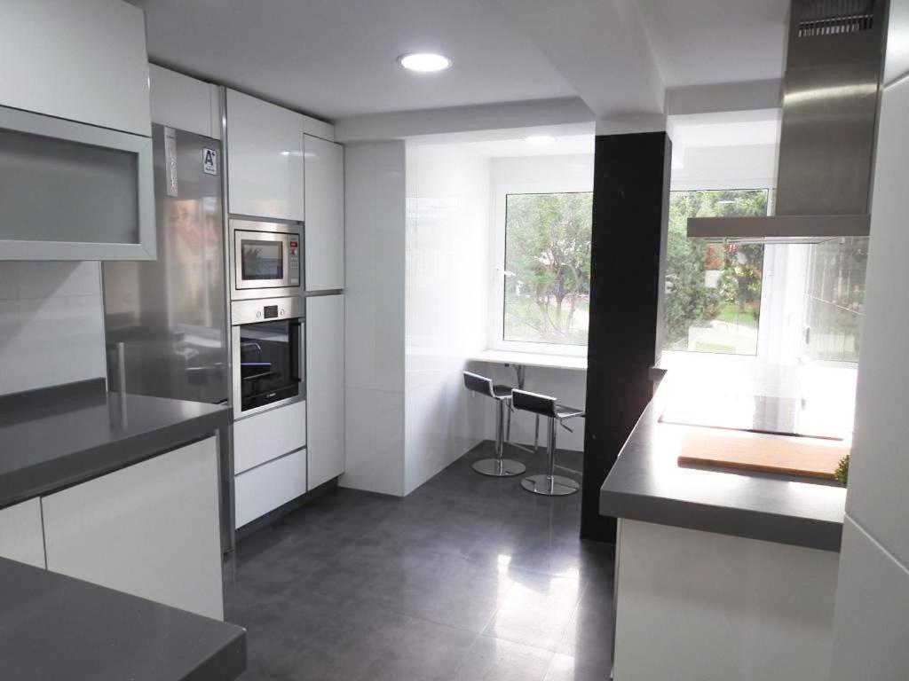 Carihuela Beach Suite Apartment توريمولينوس المظهر الخارجي الصورة