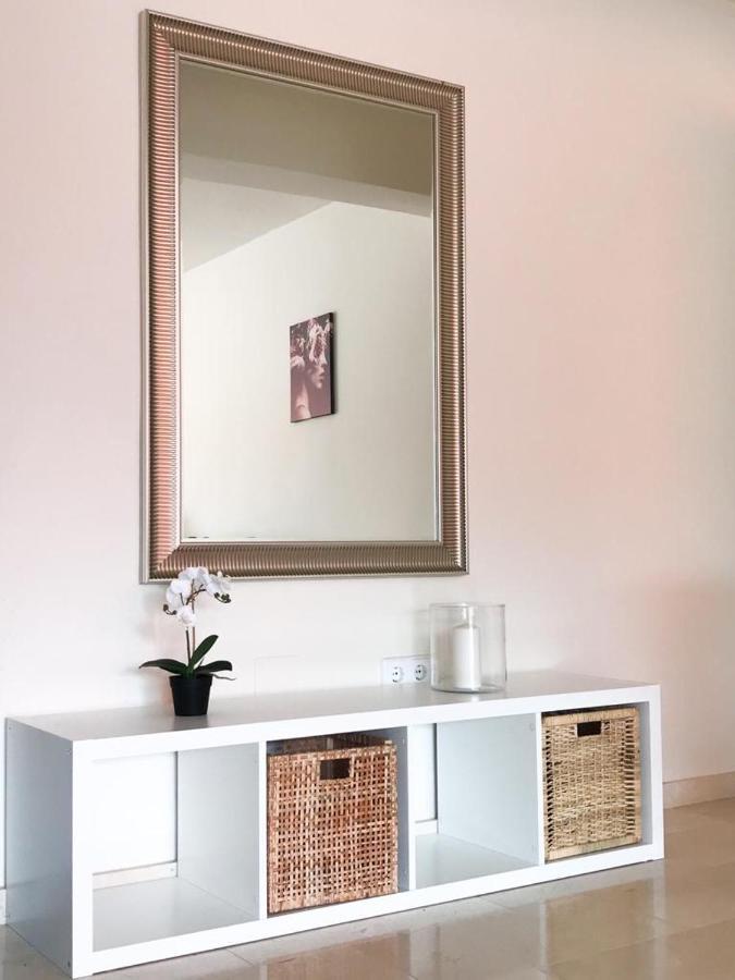 Carihuela Beach Suite Apartment توريمولينوس المظهر الخارجي الصورة